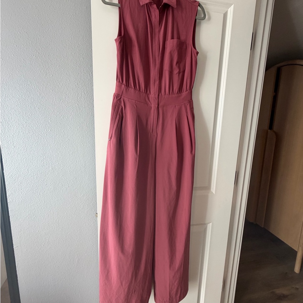 Athleta Sleeveless Collared Wide-Leg Jumpsuit in Dusty Rose